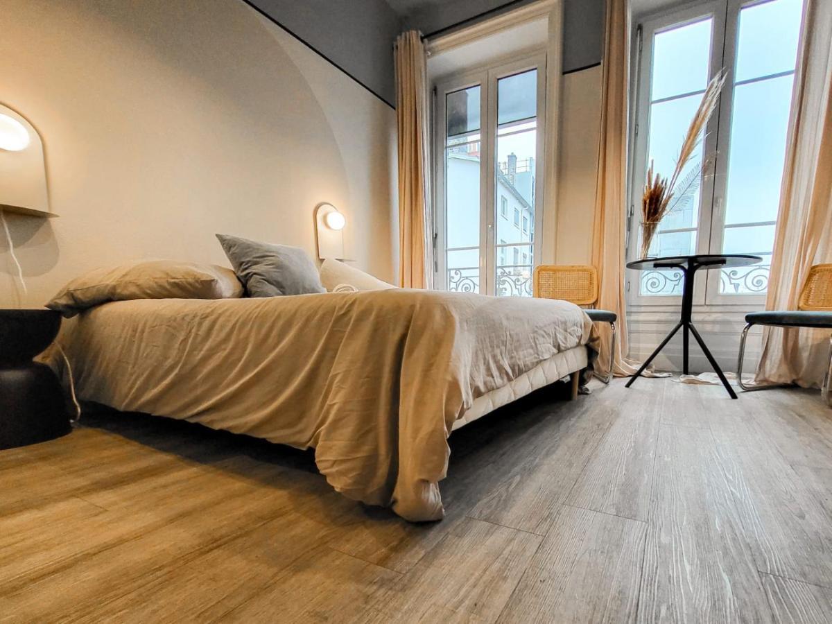 Apartment Oxymore