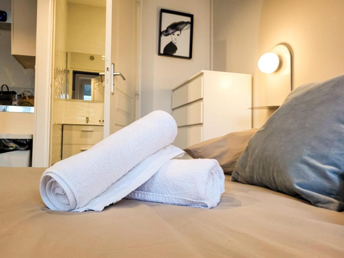Oxymore Apartment
